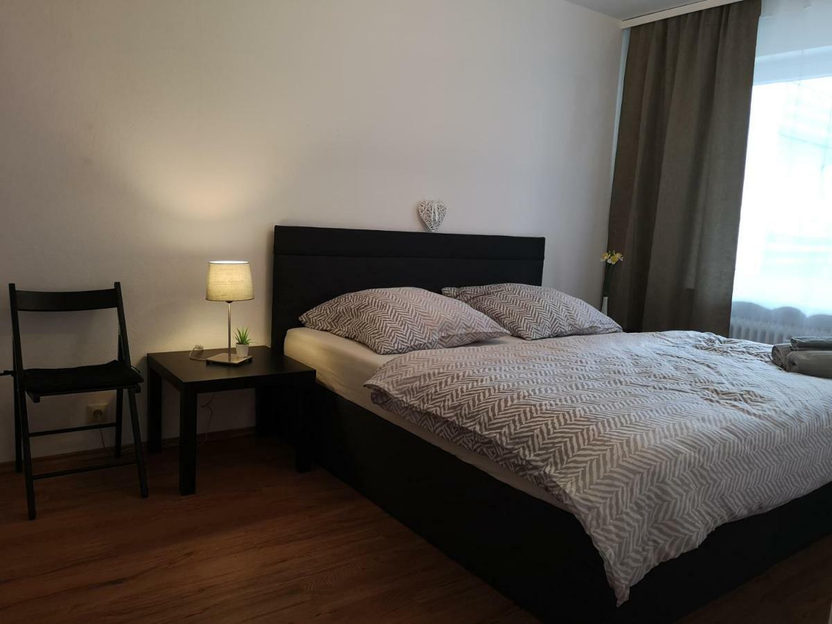 Family Suites & Parking Baden-Baden Ngoại thất bức ảnh